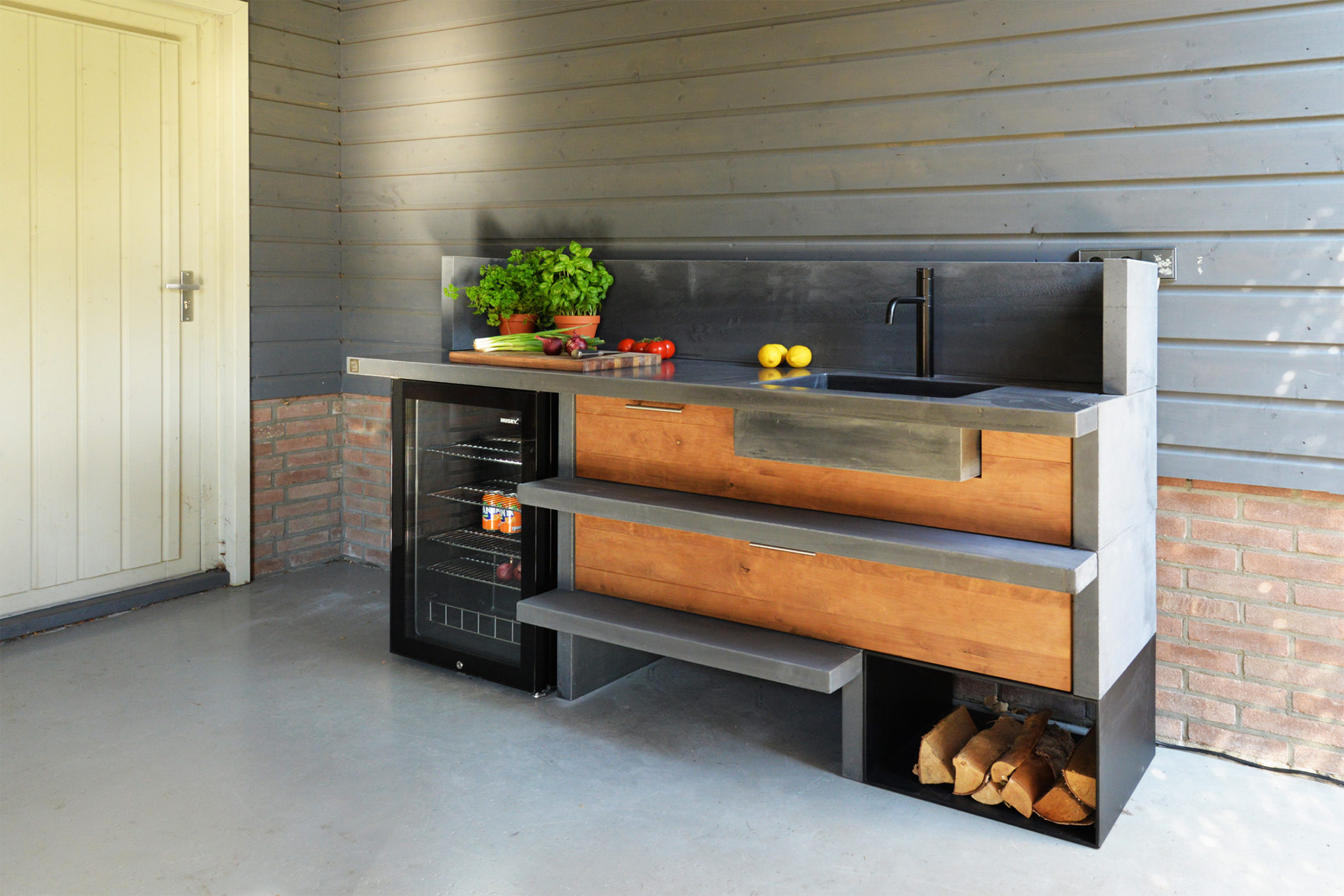 Buitenkeuken op maat laten maken? Outdoor Kitchen